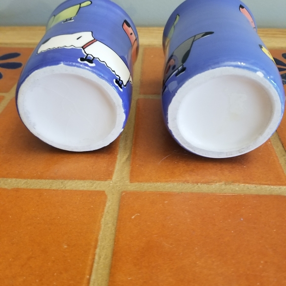 Bathroom Accessories - Picture 7 of 10